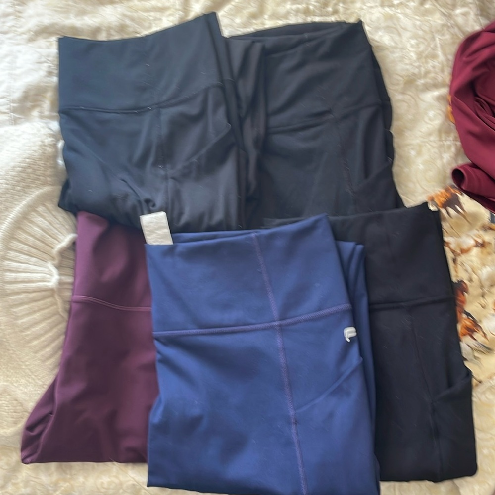 XL Fabletics Leggings Lot